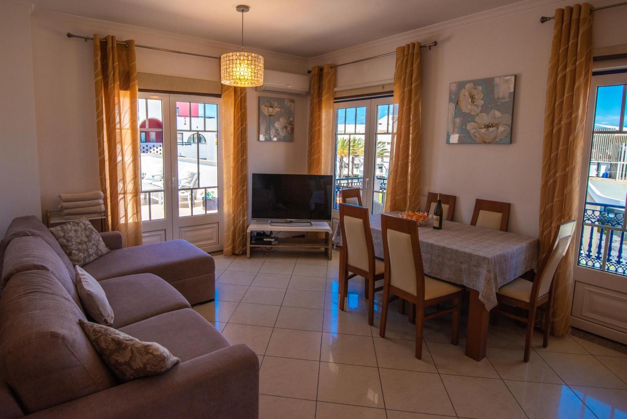 Charm Apartment T2 All With Big Terrace Albufeira Self Check-In المظهر الخارجي الصورة